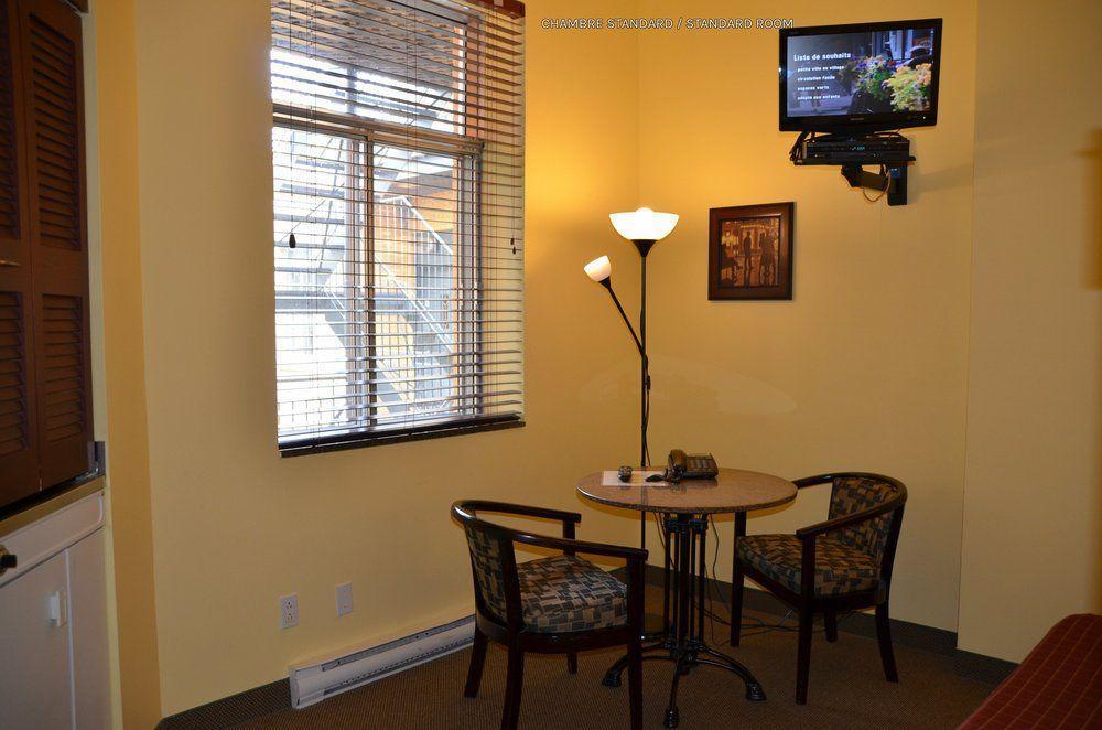 Anne Ma Soeur Anne Hotel Studio มอนทรีอัล ภายนอก รูปภาพ