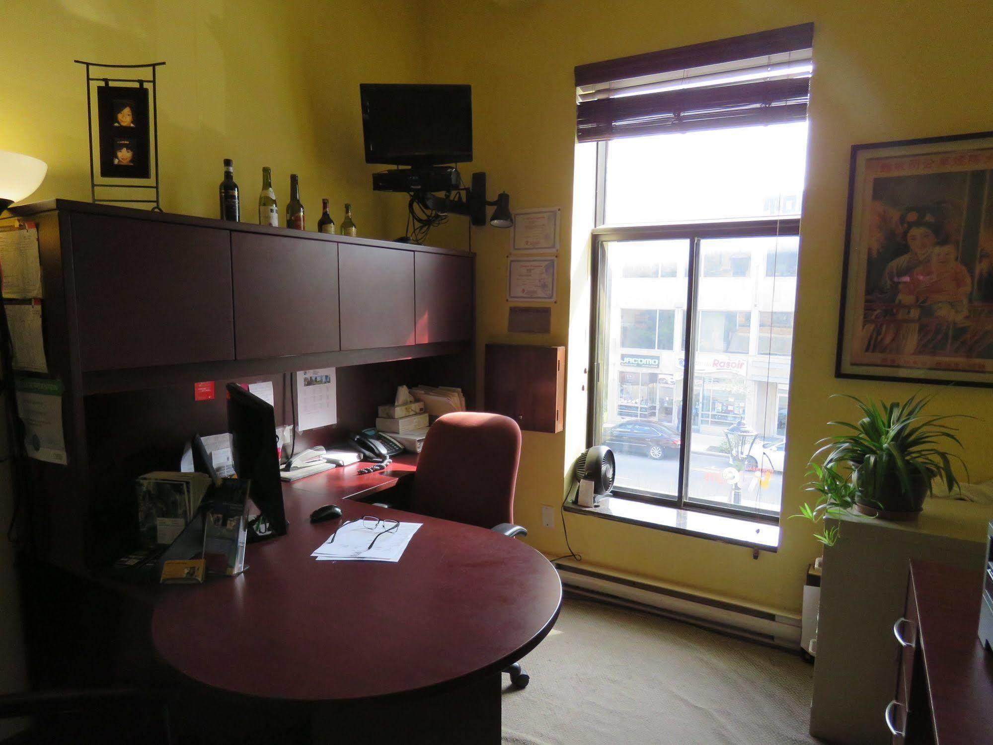 Anne Ma Soeur Anne Hotel Studio มอนทรีอัล ภายนอก รูปภาพ